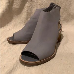 Clarks grey/ blue heeled leather sandal